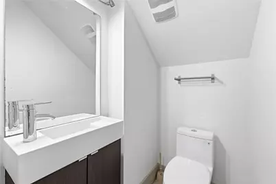 1527 Madison Avenue #B, Austin, TX 78757 - Photo 15