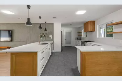 1604 Elmhurst Drive, Austin, TX 78741 - Photo 13