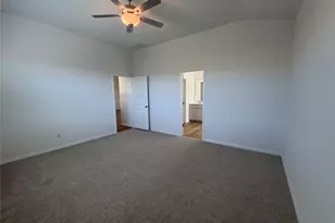 129 Divisadero Dr, Hutto, TX 78634 - Photo 11