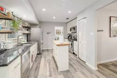 3100 Lynridge Drive, Austin, TX 78723 - Photo 15