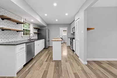 3100 Lynridge Drive, Austin, TX 78723 - Photo 9