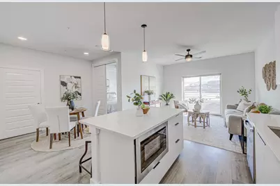 2220 Webberville Road #201, Austin, TX 78702 - Photo 5