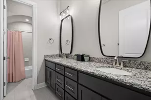 749 Jacksdaw Dr, Austin, TX 78737 - Photo 17