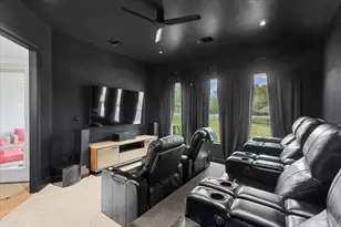 749 Jacksdaw Dr, Austin, TX 78737 - Photo 11