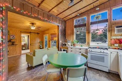 853 Saint Delight Road, Paige, TX 78659 - Photo 17