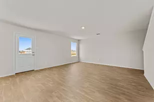 2203 Lionheart Dr, Luling, TX 78648 - Photo 7