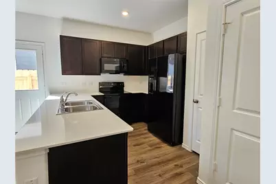 418 Paddlefish Lane, Bastrop, TX 78602 - Photo 9