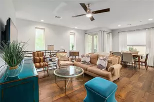 1205 Elm St, Austin, TX 78703 - Photo 3