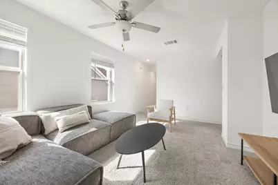 13707 Manhattan Drive, Pflugerville, TX 78660 - Photo 17