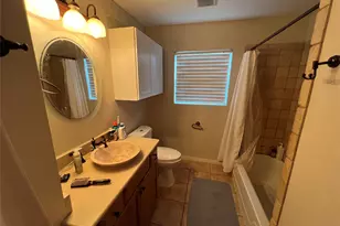 922 E 50th St, Austin, TX 78751 - Photo 23