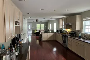 922 E 50th St, Austin, TX 78751 - Photo 15