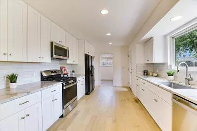9203 Quail Rock Circle, Austin, TX 78758 - Photo 7