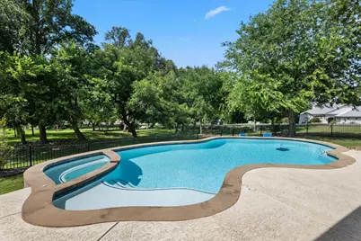 601 Pheasant Meadow, Liberty Hill, TX 78642 - Photo 35