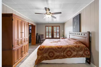 500 W Austin Street, Luling, TX 78648 - Photo 17