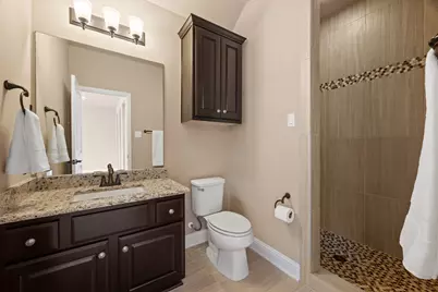 106 Edinburgh Isle Court, Lakeway, TX 78738 - Photo 25