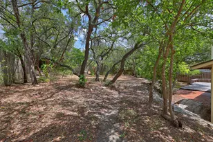 8304 Moccasin Path, Austin, TX 78736 - Photo 25
