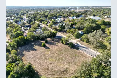 631 Main Street, Liberty Hill, TX 78642 - Photo 3