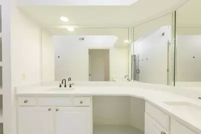 7701 Rialto Boulevard #1116, Austin, TX 78735 - Photo 21