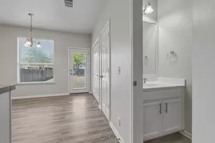 10608 Plains Trail, Austin, TX 78758 - Photo 19