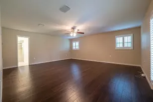 11905 Mustang Chase Dr, Austin, TX 78727 - Photo 13