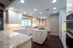 11905 Mustang Chase Dr, Austin, TX 78727 - Photo 9