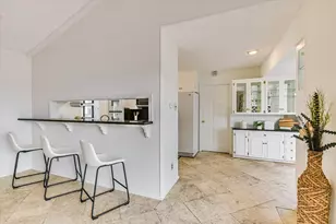 7201 Mesa Dr, Austin, TX 78731 - Photo 11