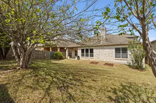 209 Canterbury Dr, Austin, TX 78737 - Photo 35