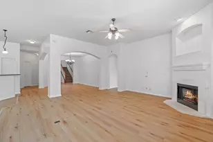 209 Canterbury Dr, Austin, TX 78737 - Photo 3