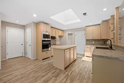 703 Palos Verdes Drive, Lakeway, TX 78734 - Photo 9