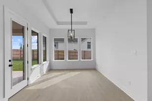 301 Yaklin Dr, Liberty Hill, TX 78642 - Photo 9