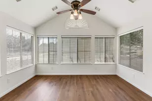 30 Wildwood Dr, Georgetown, TX 78633 - Photo 19