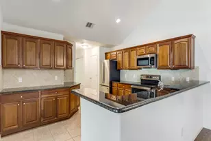 30 Wildwood Dr, Georgetown, TX 78633 - Photo 15