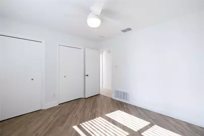 2201 Singletree Avenue, Austin, TX 78727 - Photo 15