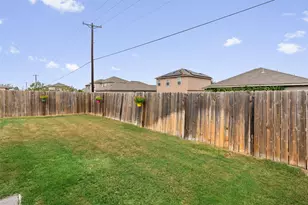 417 Ibis Falls Loop, Jarrell, TX 76537 - Photo 35