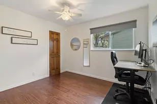7004 Twisted Oaks Dr, Austin, TX 78745 - Photo 17