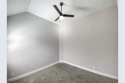 2243 Meadow Way Street, New Braunfels, TX 78132 - Photo 17
