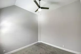 2243 Meadow Way St, New Braunfels, TX 78132 - Photo 17