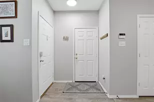 1481 E Old Settlers Blvd, Round Rock, TX 78664 - Photo 5