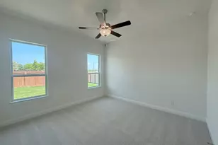 1012 Stonehill Dr, Georgetown, TX 78633 - Photo 9
