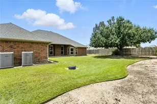100 Davis Ct, Thorndale, TX 76577 - Photo 35