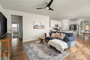 348 Lacey Oak Loop, San Marcos, TX 78666 - Photo 5