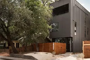2303 E 2nd St, Austin, TX 78702 - Photo 19