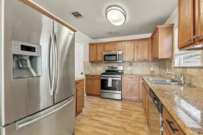 5801 McNaughton N, Kyle, TX 78640 - Photo 11