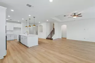 100 Darlington Ct, Liberty Hill, TX 78642 - Photo 9