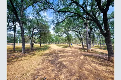 2121 Amur Drive, Austin, TX 78745 - Photo 33