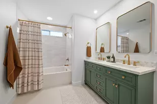 2121 Amur Dr, Austin, TX 78745 - Photo 11