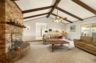 212 Halstedt Rd, La Grange, TX 78945 - Photo 5