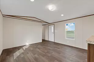 9231 Williamson Rd, Buda, TX 78610 - Photo 21
