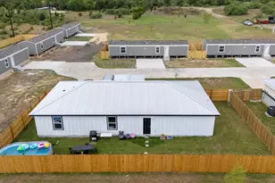 9231 Williamson Rd, Buda, TX 78610 - Photo 13