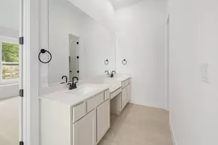 620 High Smt Dr, Georgetown, TX 78628 - Photo 11